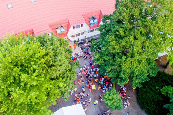 Éjszakai recepciós 2 fő számára