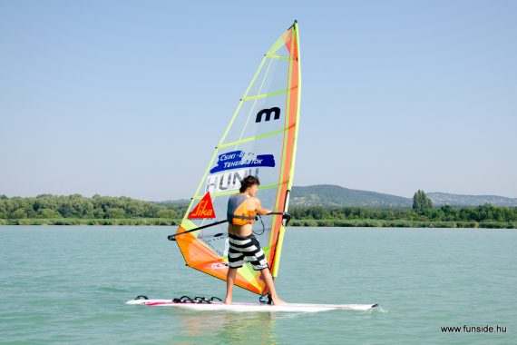 Újra Funside Balaton szörftábor Gádorfalvi Áronnal és az MSZA-val