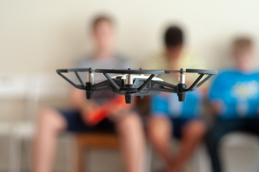 Két Funside-helyszínen is lehet drónt programozni a Kutatók Éjszakáján Két Funside-helyszínen is lehet drónt programozni a Kutatók Éjszakáján